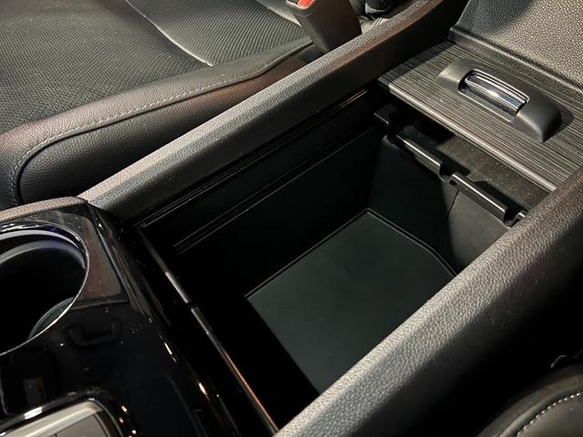 Photo of 2021 Crystal Black Pearl Honda Pilot