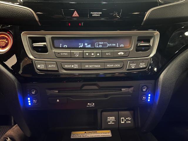 Photo of 2021 Crystal Black Pearl Honda Pilot
