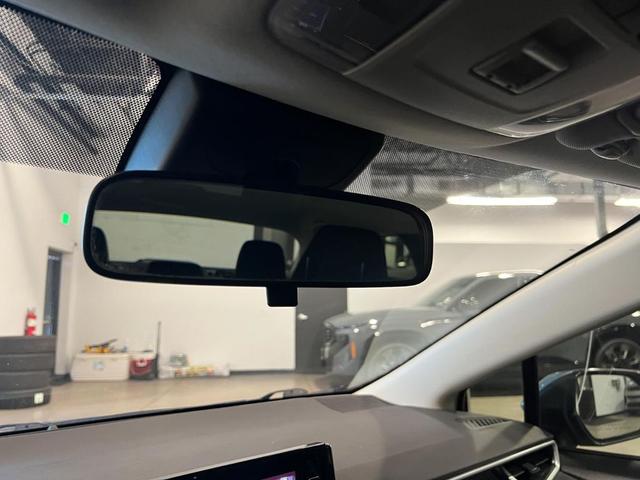 Photo of 2020 Celestite Toyota Corolla