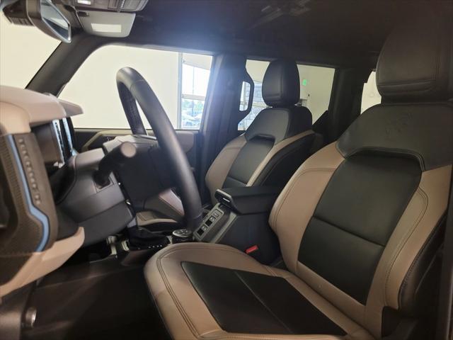 Photo of 2022 Shadow Black Ford Bronco
