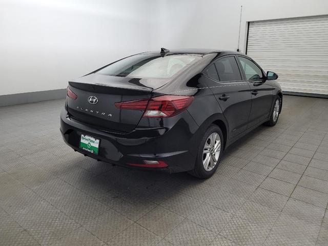 Photo of 2019 Phantom Black Hyundai ELANTRA