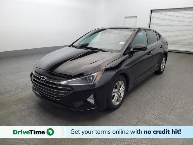 Photo of 2019 Phantom Black Hyundai ELANTRA