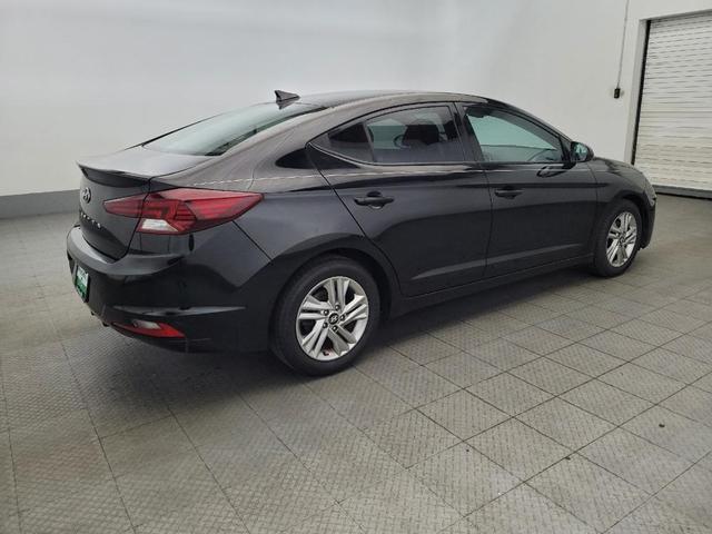 Photo of 2019 Phantom Black Hyundai ELANTRA