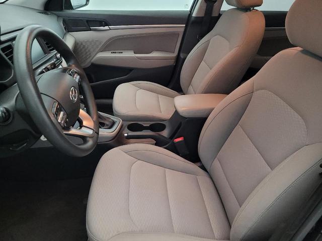 Photo of 2019 Phantom Black Hyundai ELANTRA