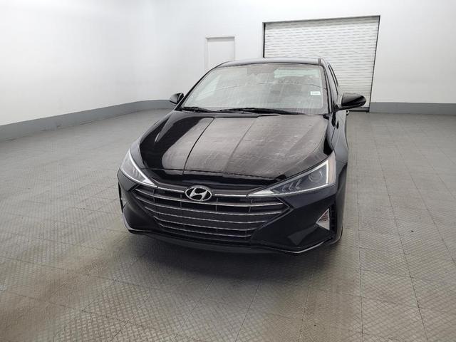 Photo of 2019 Phantom Black Hyundai ELANTRA