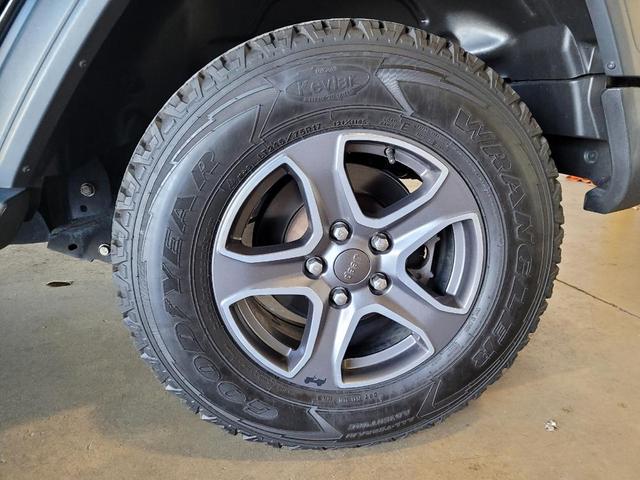 Photo of 2018 Black Clearcoat Jeep Wrangler Unlimited