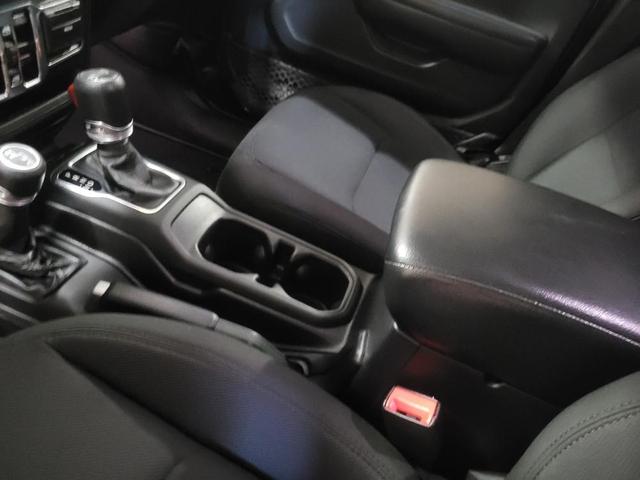 Photo of 2018 Black Clearcoat Jeep Wrangler Unlimited