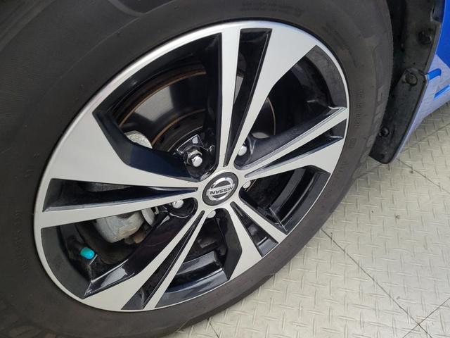 Photo of 2021 Electric Blue Metallic Nissan Sentra