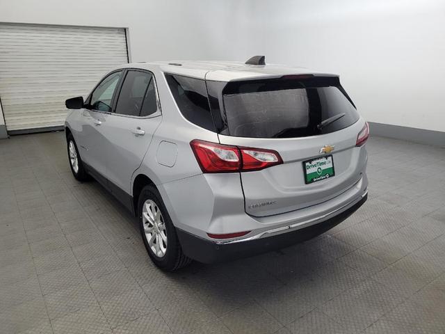Photo of 2019 Silver Ice Metallic Chevrolet Equinox