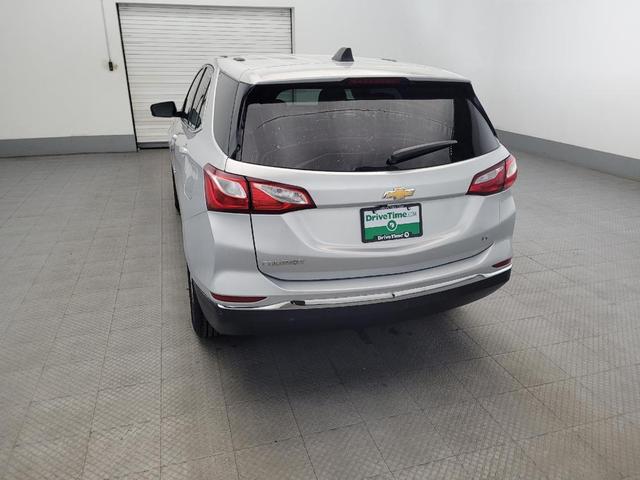 Photo of 2019 Silver Ice Metallic Chevrolet Equinox