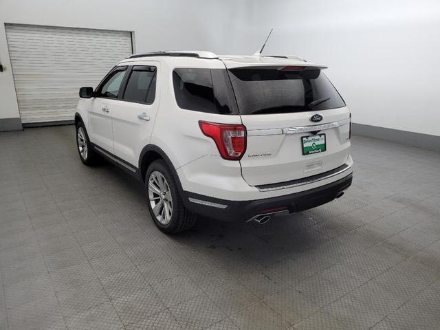 Photo of 2018 White Platinum Metallic Tri-Coat Ford Explorer