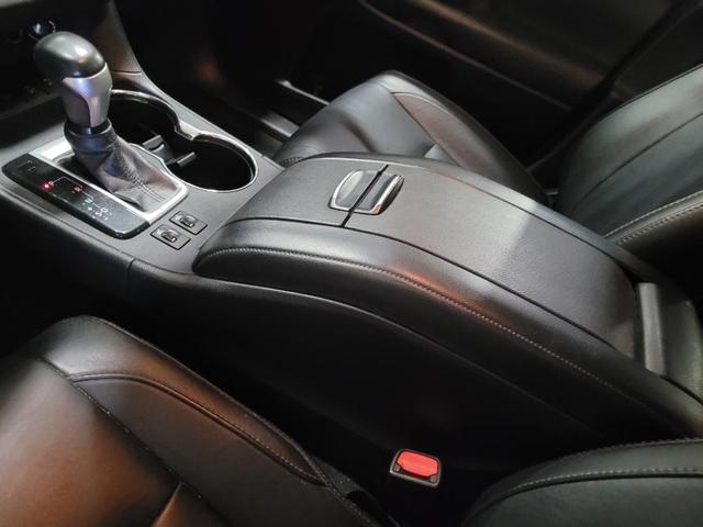 Photo of 2018 Predawn Gray Mica Toyota Highlander