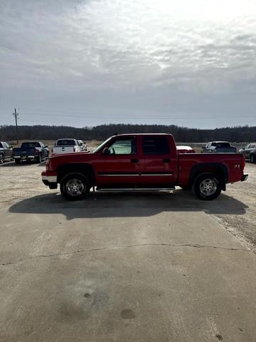 Photo of 2007 Red Chevrolet Silverado 1500