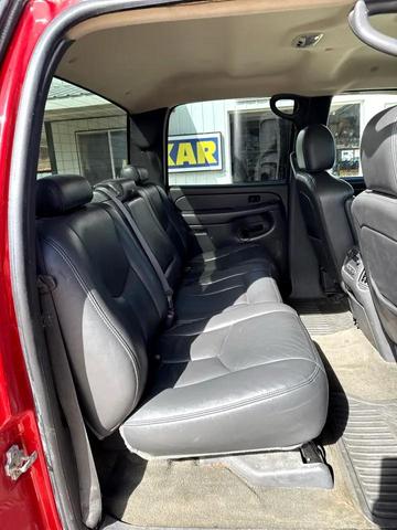 Photo of 2007 Red Chevrolet Silverado 1500