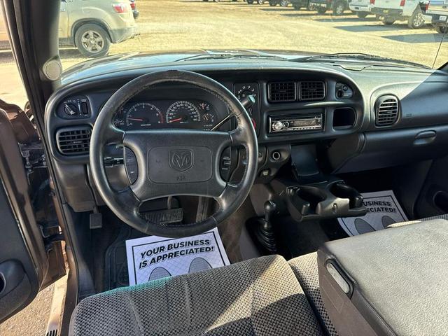 Photo of 2001 Brown Dodge Ram 1500