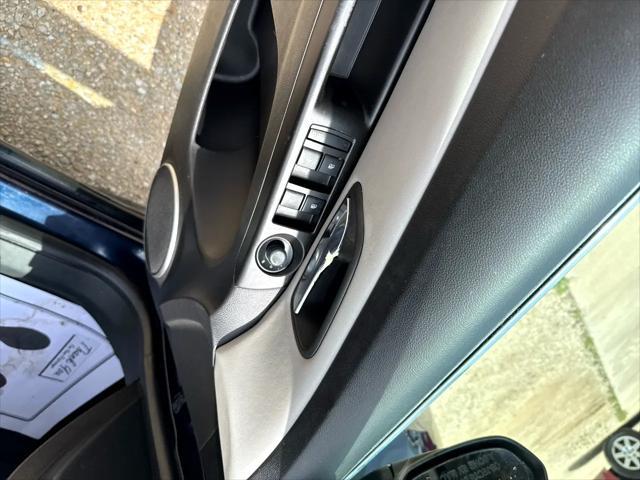 Photo of 2011 Blue Chevrolet Cruze