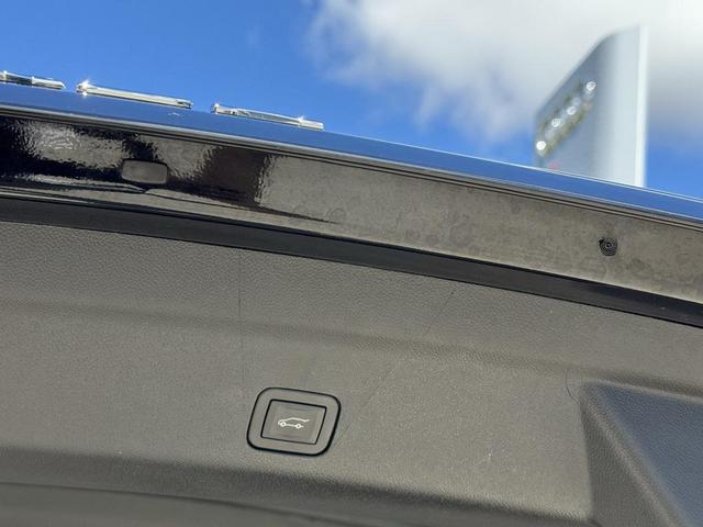 Photo of 2024 Onyx Black GMC Yukon