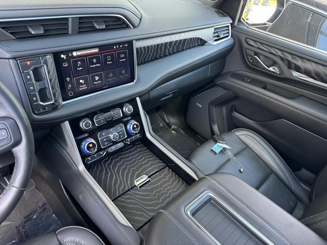 Photo of 2024 Onyx Black GMC Yukon
