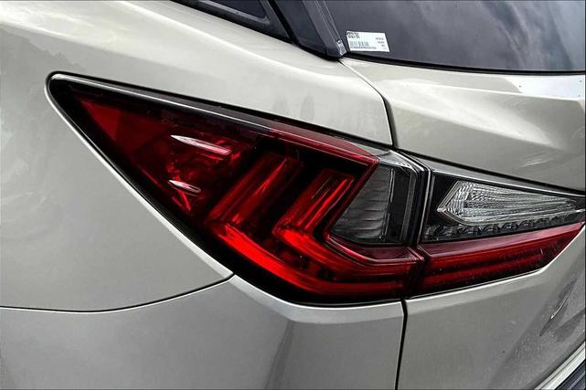 Photo of 2021 Moonbeam Beige Metallic Lexus RX 350L