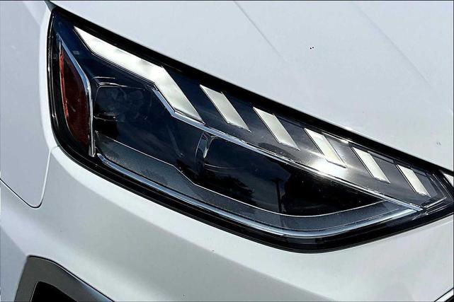 Photo of 2022 Ibis White Audi A4