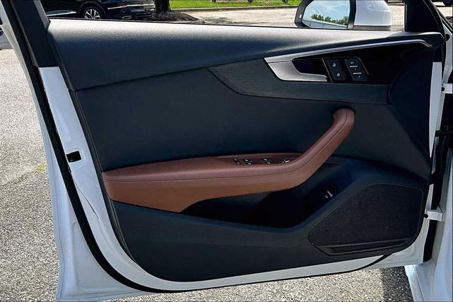 Photo of 2022 Ibis White Audi A4