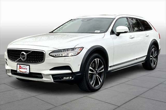 2018 Volvo V90 Cross Country