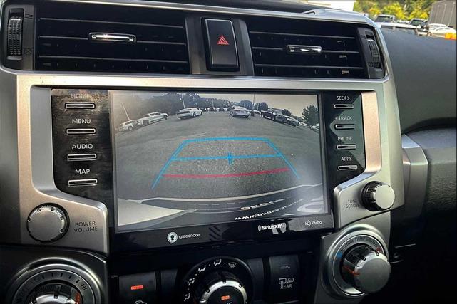 Photo of 2021 Super White Toyota 4Runner