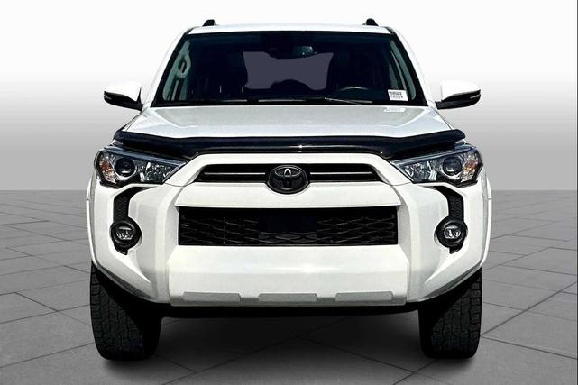 Photo of 2021 Super White Toyota 4Runner
