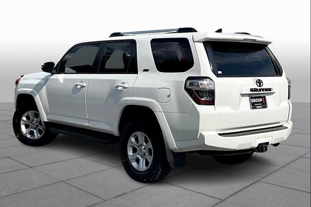Photo of 2021 Super White Toyota 4Runner
