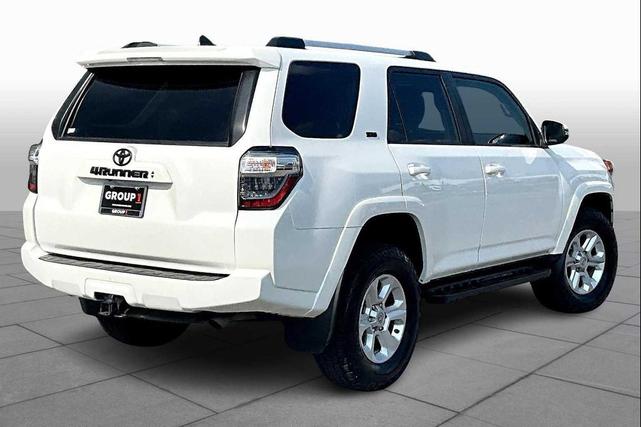 Photo of 2021 Super White Toyota 4Runner