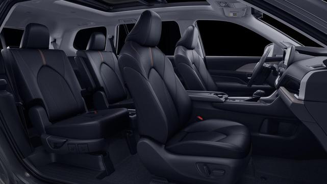 Photo of 2026 Wind Chill Pearl Toyota Grand Highlander