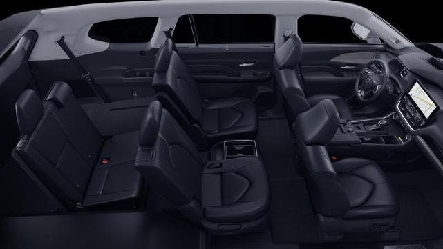 Photo of 2026 Wind Chill Pearl Toyota Grand Highlander