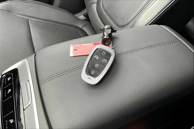 Photo of 2022 Amazon Gray Hyundai TUCSON