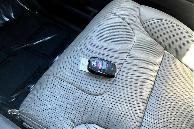 Photo of 2023 Wind Chill Pearl Toyota Tundra
