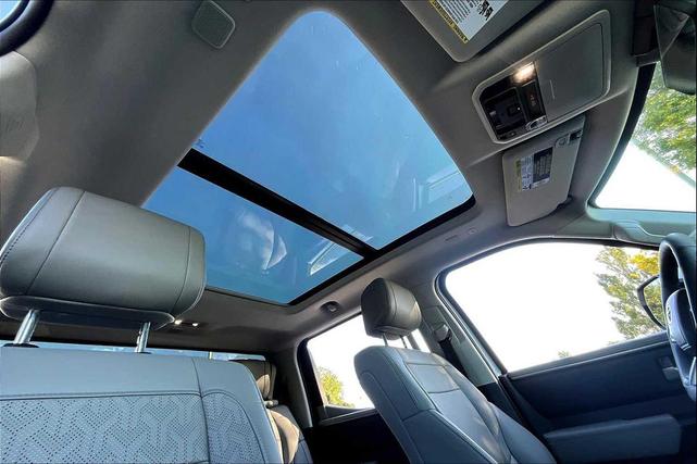 Photo of 2023 Wind Chill Pearl Toyota Tundra