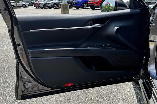Photo of 2023 Predawn Gray Mica Toyota Camry