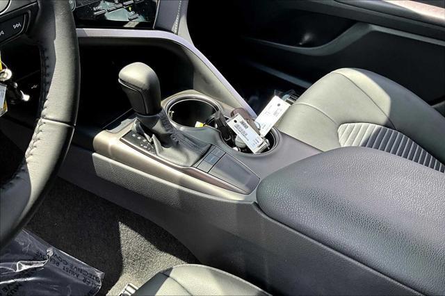 Photo of 2023 Predawn Gray Mica Toyota Camry