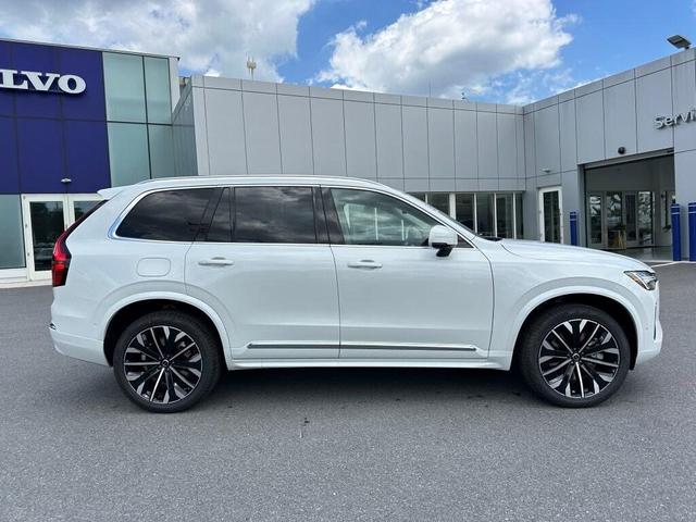 Photo of 2025 Crystal White Pearl Volvo XC90 Plug-In Hybrid