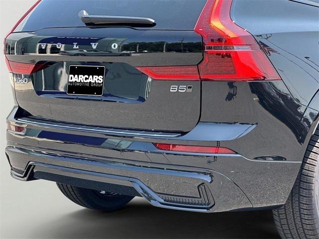Photo of 2026 Onyx Black Metallic Volvo XC60