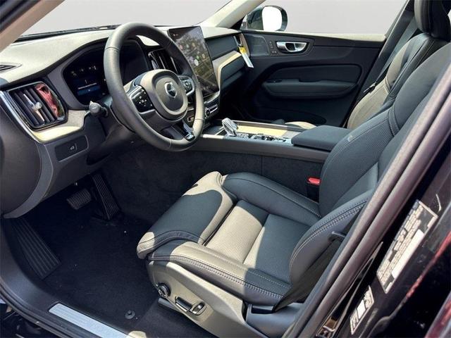 Photo of 2026 Onyx Black Metallic Volvo XC60