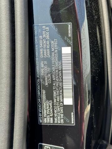 Photo of 2026 Onyx Black Metallic Volvo XC60