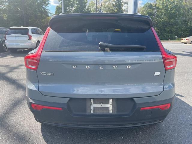 Photo of 2023 Thunder Gray Metallic Volvo XC40 Recharge Pure Electric