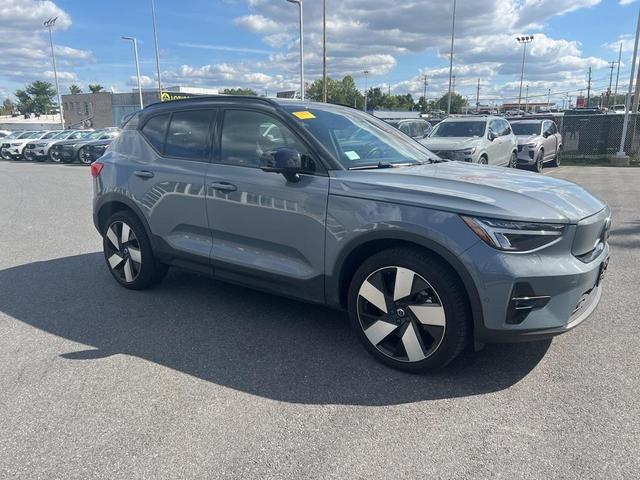 Photo of 2023 Thunder Gray Metallic Volvo XC40 Recharge Pure Electric