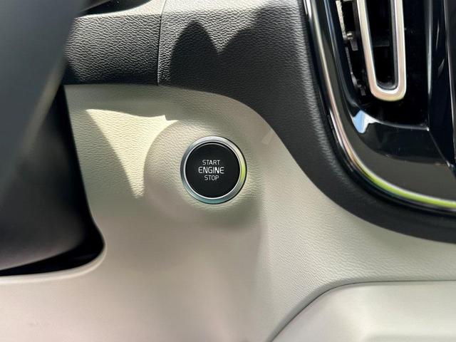 Photo of 2019 Black Stone Volvo XC40