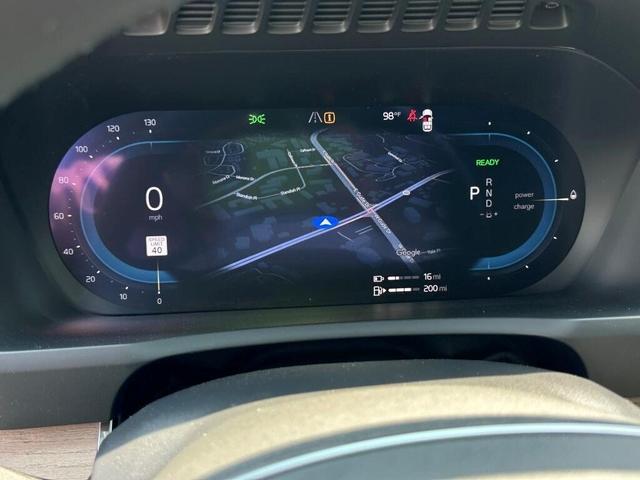 Photo of 2025 Onyx Black Metallic Volvo XC90 Plug-In Hybrid