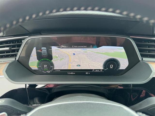 Photo of 2019 Manhattan Gray Metallic Audi e-tron