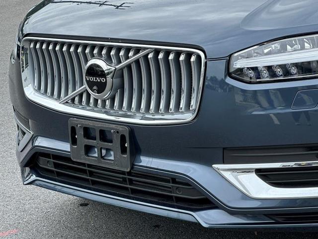 Photo of 2024 Denim Blue Metallic Volvo XC90 Recharge Plug-In Hybrid