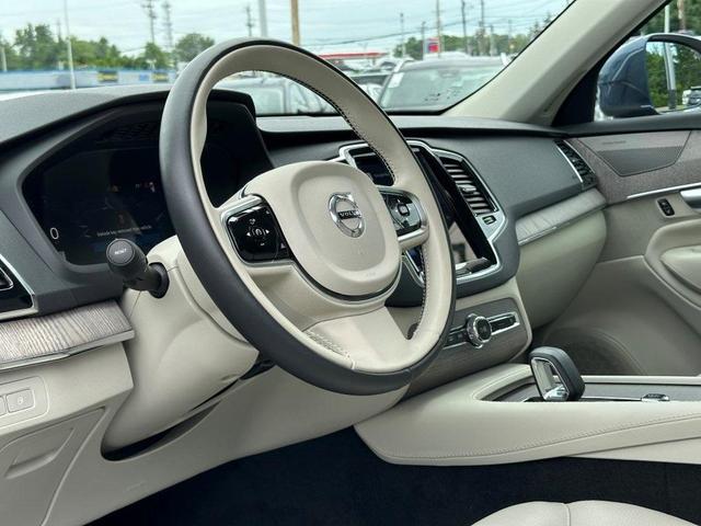 Photo of 2024 Denim Blue Metallic Volvo XC90 Recharge Plug-In Hybrid