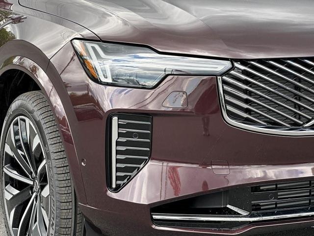 Photo of 2025 Mulberry Red Volvo XC90 Plug-In Hybrid