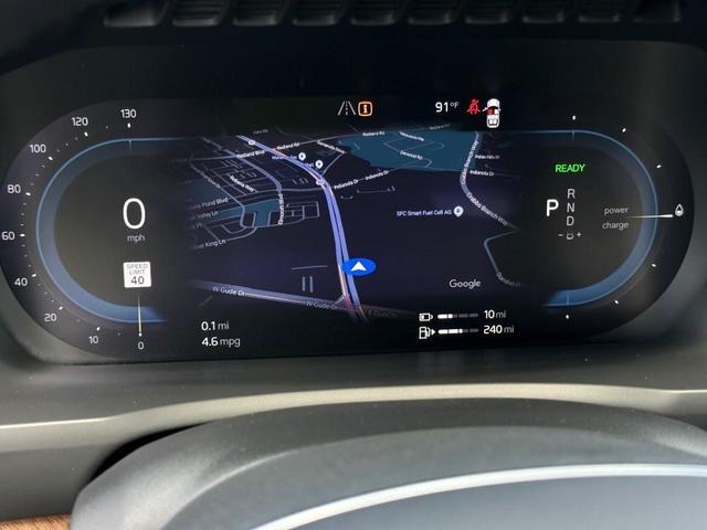 Photo of 2024 Metallic Volvo XC90 Recharge Plug-In Hybrid